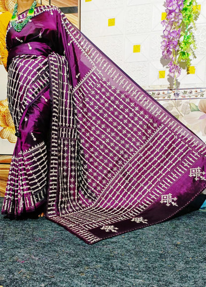 Gujrati Stitched Saree With Beautiful Mirror Work And Blouse Piece